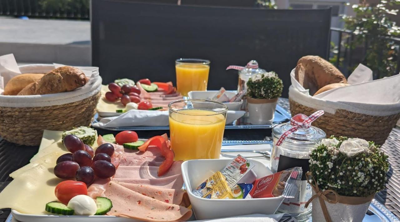 Enjoyit Velden West Hotell Selpritsch Eksteriør bilde