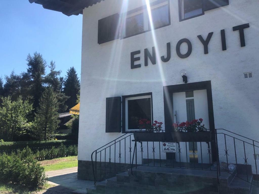 Enjoyit Velden West Hotell Selpritsch Eksteriør bilde