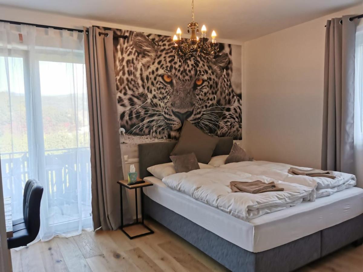 Enjoyit Velden West Hotell Selpritsch Eksteriør bilde